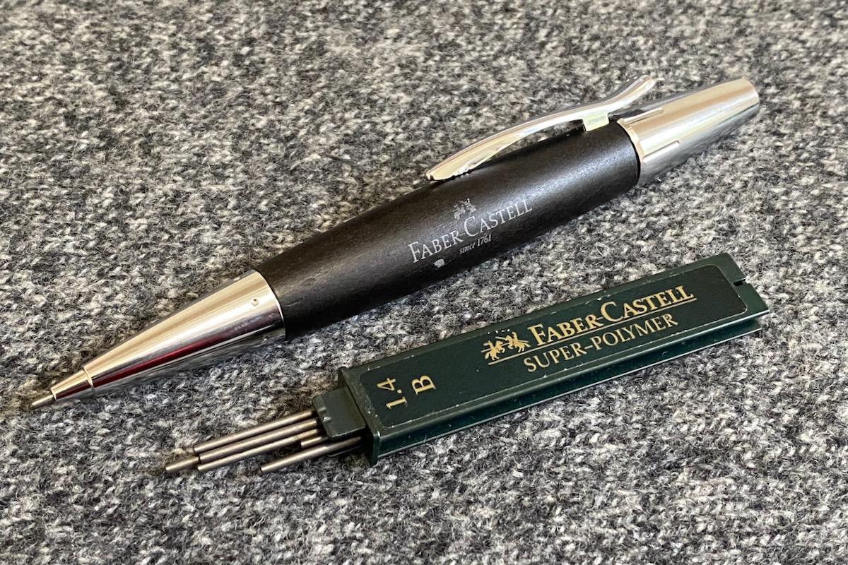ファーバーカステル ペンシル エモーション ウッド&クローム 梨の木 ブラック